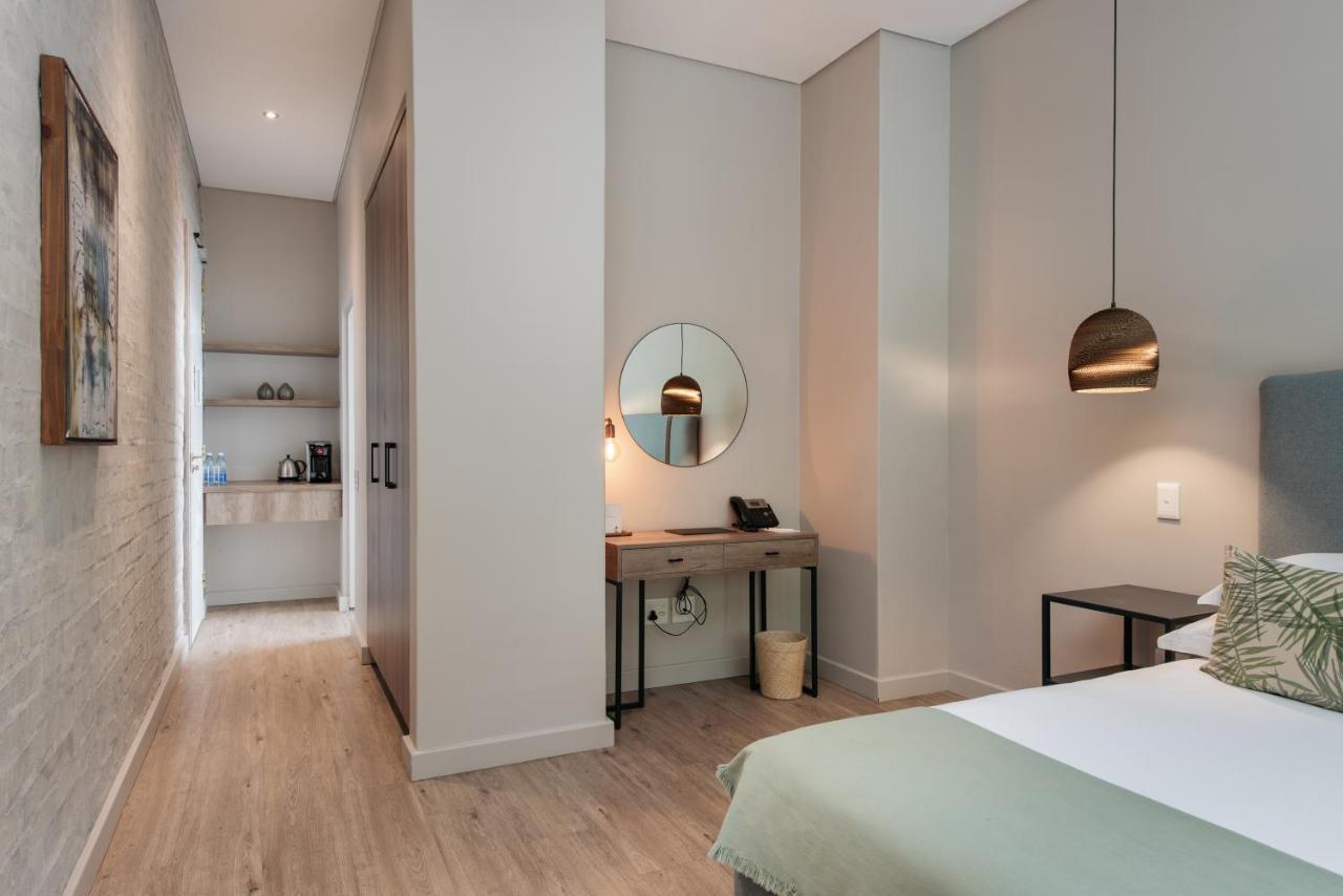 The Tree House Boutique By The Living Journey Collection Hotel