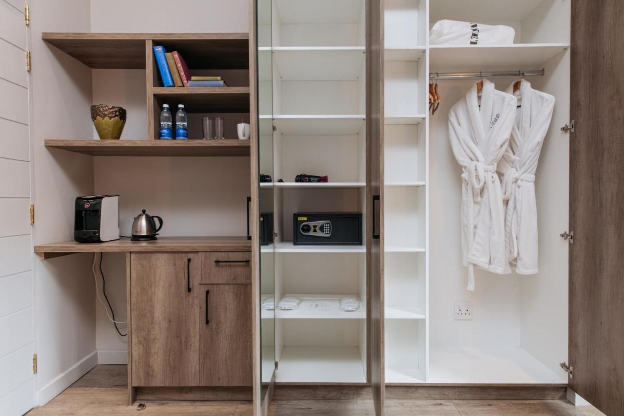 Hotel The Tree House Boutique By The Living Journey Collection Kapstadt