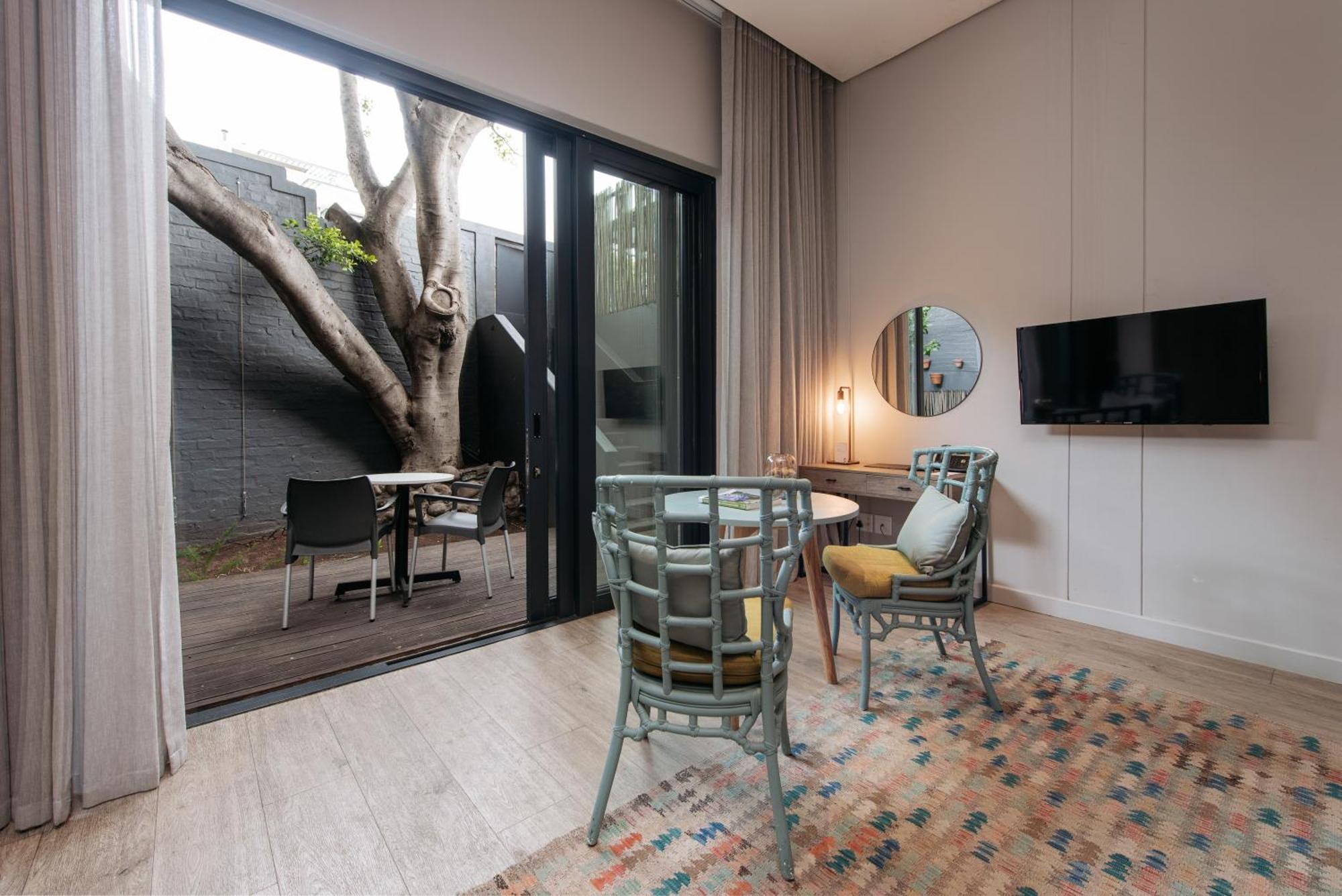 The Tree House Boutique By The Living Journey Collection Hotel